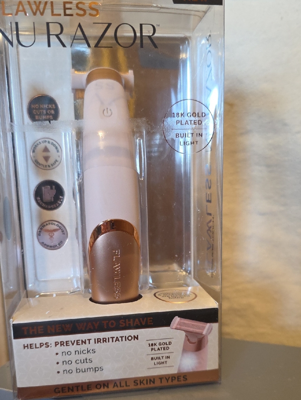 LAWLESS Nu Razor Women's Facial Hair Remover - White & Rose Gold